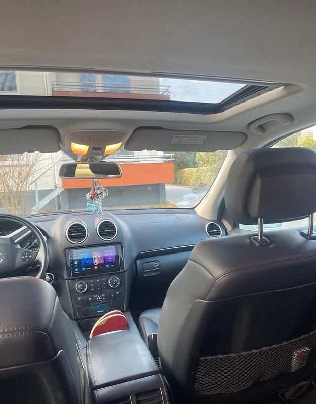 Gebraucht Mercedes ML350 231 PS (169 kW) 2011 Weiß SUV