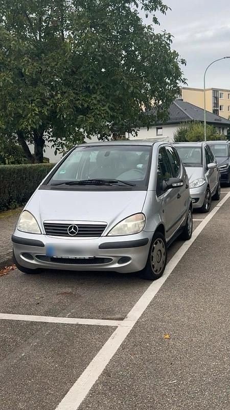Silber Gebraucht 2003 Mercedes A160 Kleinwagen | 1.600 € (Fairer Preis) - Bild 1/4