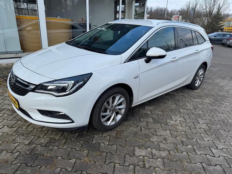 Weiß Gebraucht 2017 Opel Astra Innovation Kombi | 13.950 € (Fairer Preis) - Bild 1/4