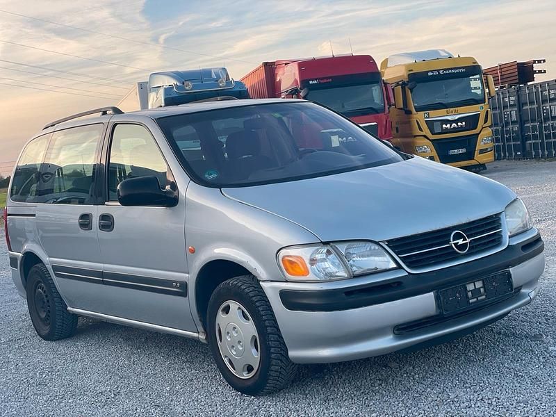 Silber Gebraucht 1998 Opel Sintra Van / Kleinbus | 1.100 € - Bild 1/4