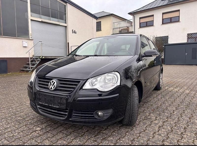 Gebraucht VW Polo Comfortline 69 PS (50 kW) 2009 Schwarz Kleinwagen