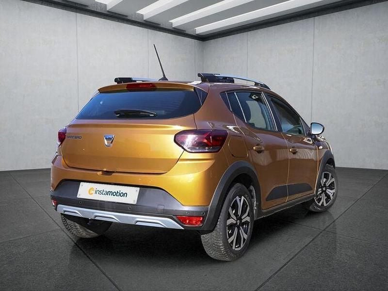 Gebraucht Dacia Sandero Stepway 91 PS (66 kW) 2021 Gold Kleinwagen