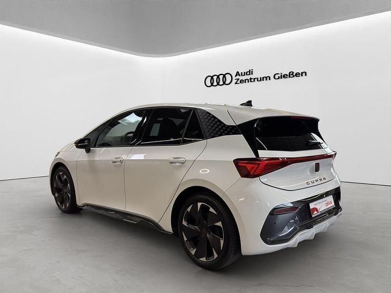 Gebraucht Cupra Born e-Boost 169 kW (231 PS) 2025 Weiß Kleinwagen