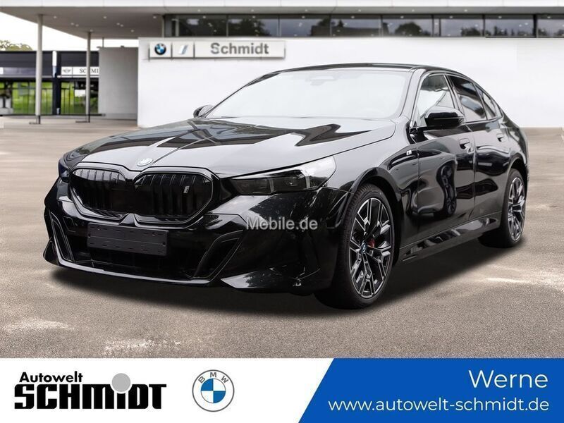 Saphirschwarz metallic Neu 2024 BMW i5 M Sport Limousine | 74.980 € (Fairer Preis) - Bild 1/2