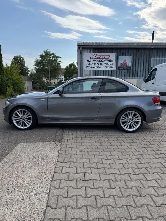 Gebraucht BMW 120 Coupé Advantage 177 PS (130 kW) 2010 Grau Coupé