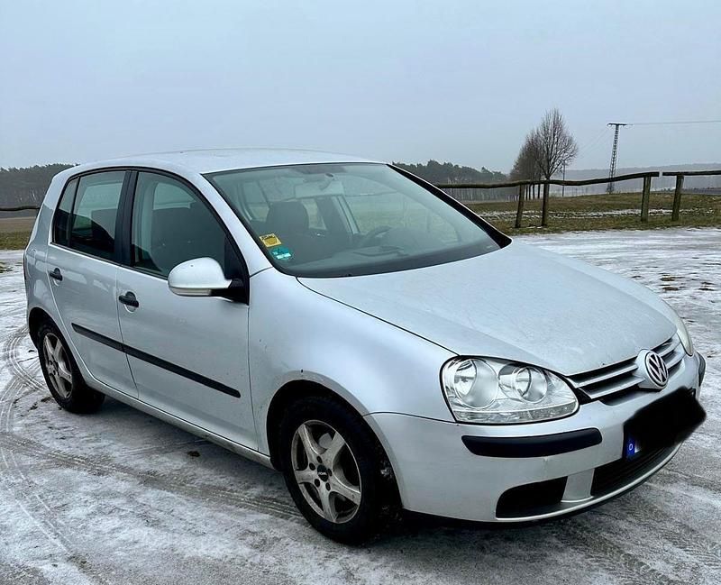 Gebraucht VW Golf IV 75 PS (55 kW) 2005 Silber Kleinwagen