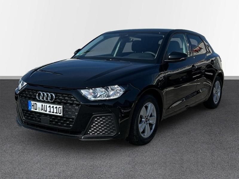 Usata Audi A1 Sportback Basis 207 CV (152 kW) 2023 Verde Utilitaria