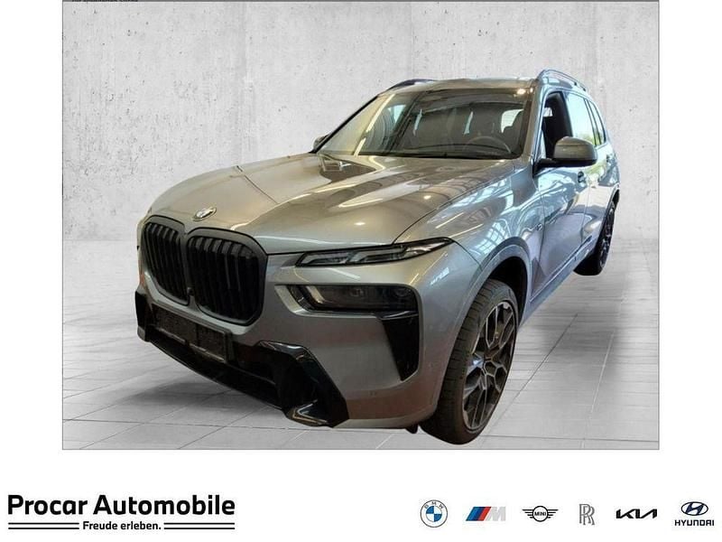 Grau Gebraucht 2024 BMW X7 M Sport SUV | 94.495 € - Bild 1/4