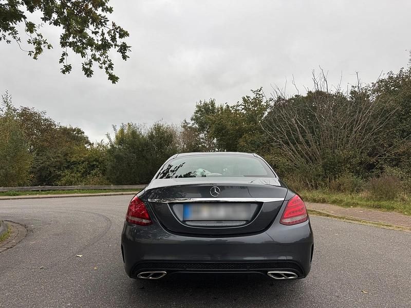 Gebraucht Mercedes C250 204 PS (150 kW) 2014 Grau Limousine