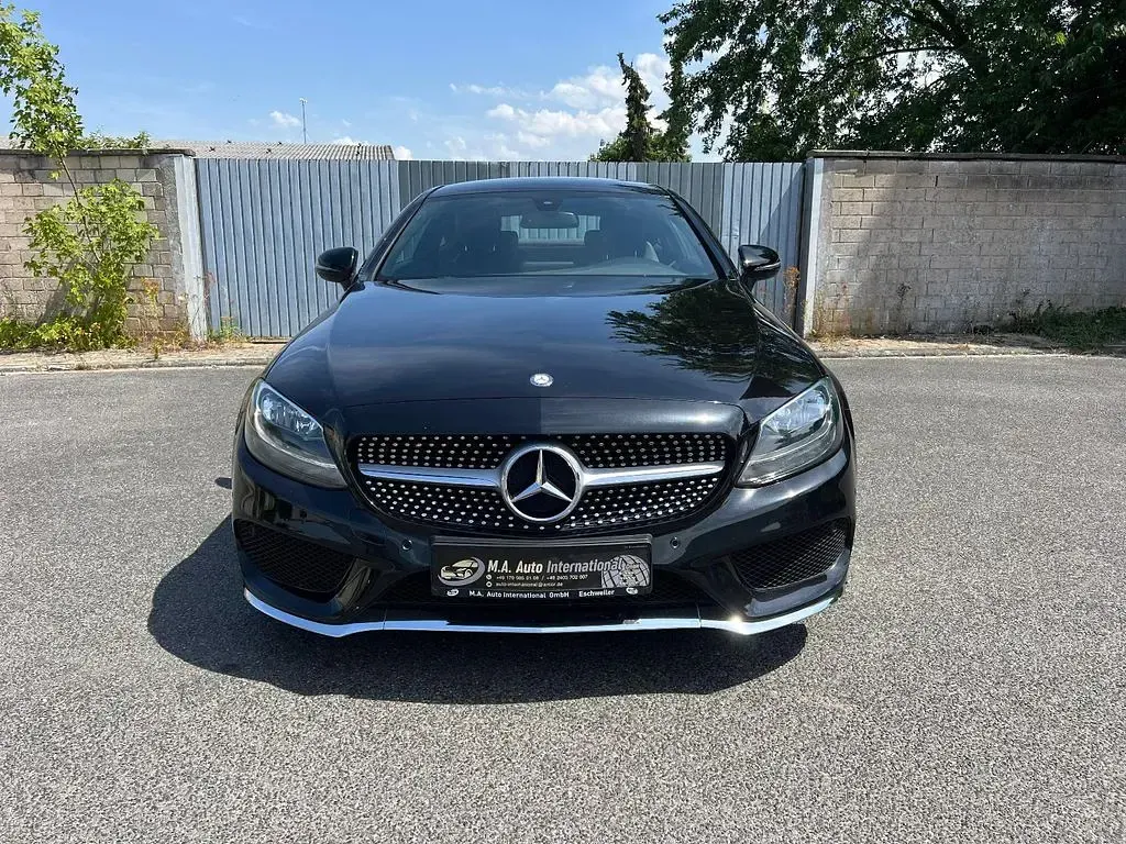Gebraucht Mercedes C220 AMG line 170 PS (125 kW) 2017 Schwarz Coupé