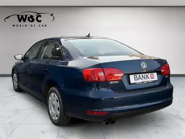 Gebraucht VW Jetta 225 PS (165 kW) 2011 Blau Limousine