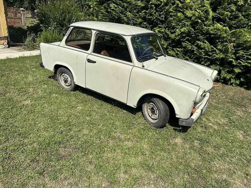 Gebraucht 1988 Trabant 601 Limousine | 1.500 € - Bild 1/4