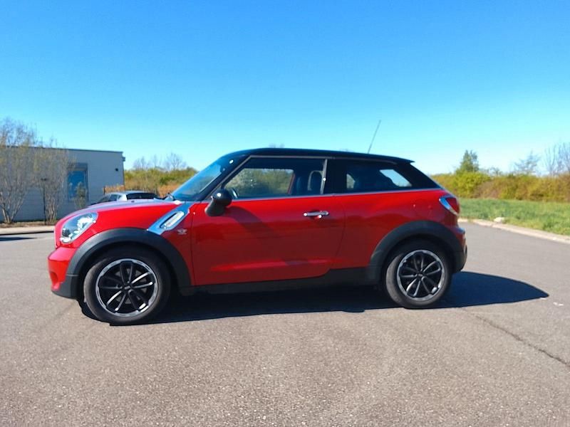 Second-hand Mini Cooper D 111 CP (81 kW) 2015 Roșu Hatchback
