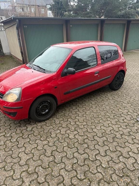 Gebraucht Renault Clio II Campus 58 PS (42 kW) 2007 Rot Limousine