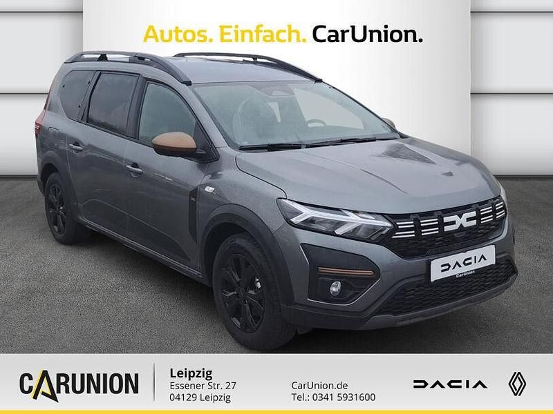 Neu Dacia Jogger Extreme 141 PS (103 kW) 2025 Dolomitgrau Van / Kleinbus