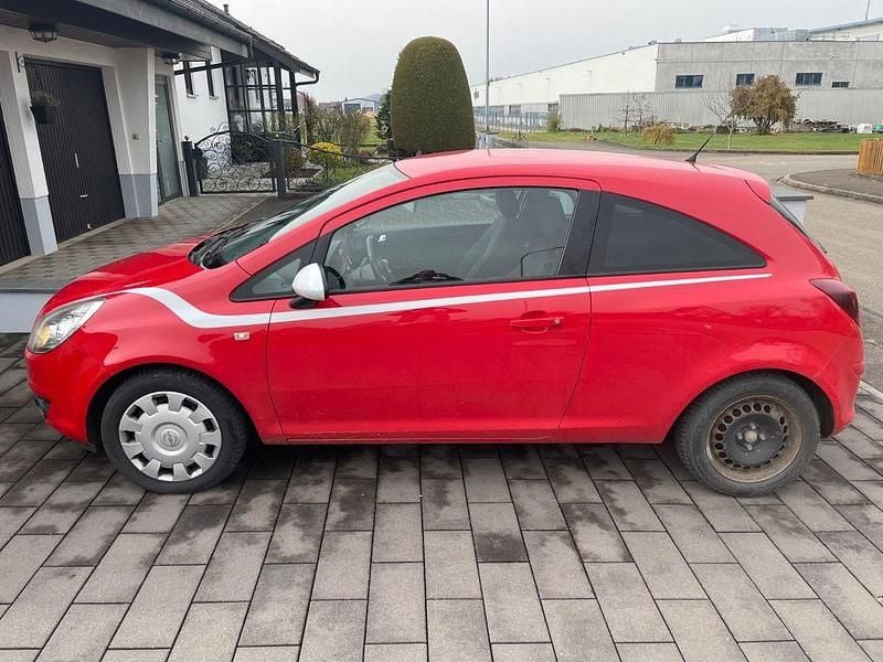 Gebraucht Opel Corsa Color Edition 87 PS (63 kW) 2010 Rot Kleinwagen