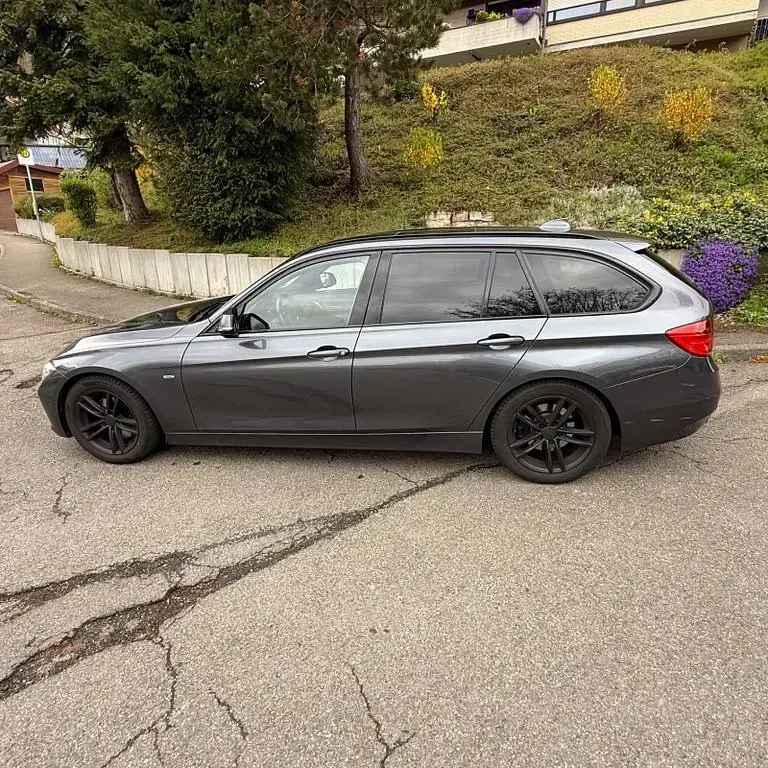 Gebraucht BMW 328 Luxury Line 245 PS (180 kW) 2012 Grau Kombi