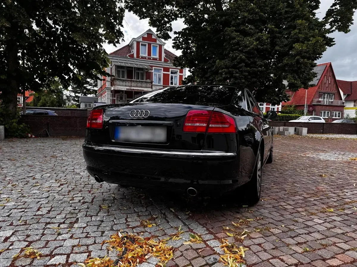 Gebraucht Audi A8 Comfort 233 PS (171 kW) 2009 Schwarz Limousine