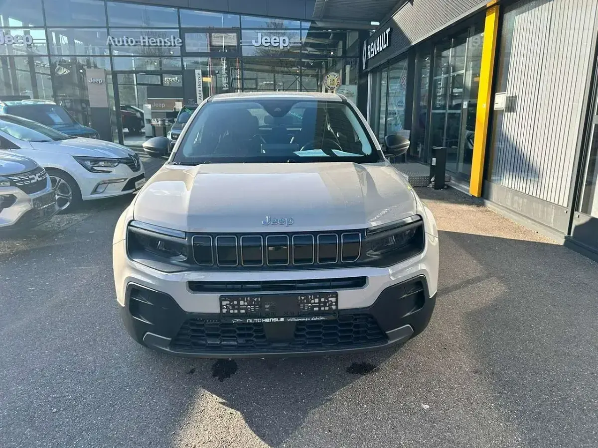 Neu Jeep Avenger Longitude 101 PS (74 kW) 2026 Stone grey metallic clear coat SUV