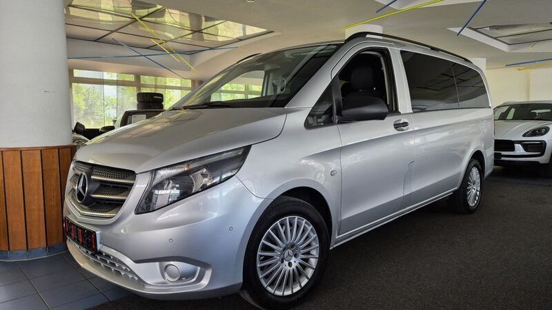 Silber Gebraucht 2019 Mercedes Vito Edition Van / Kleinbus | 33.900 € (Fairer Preis) - Bild 1/4