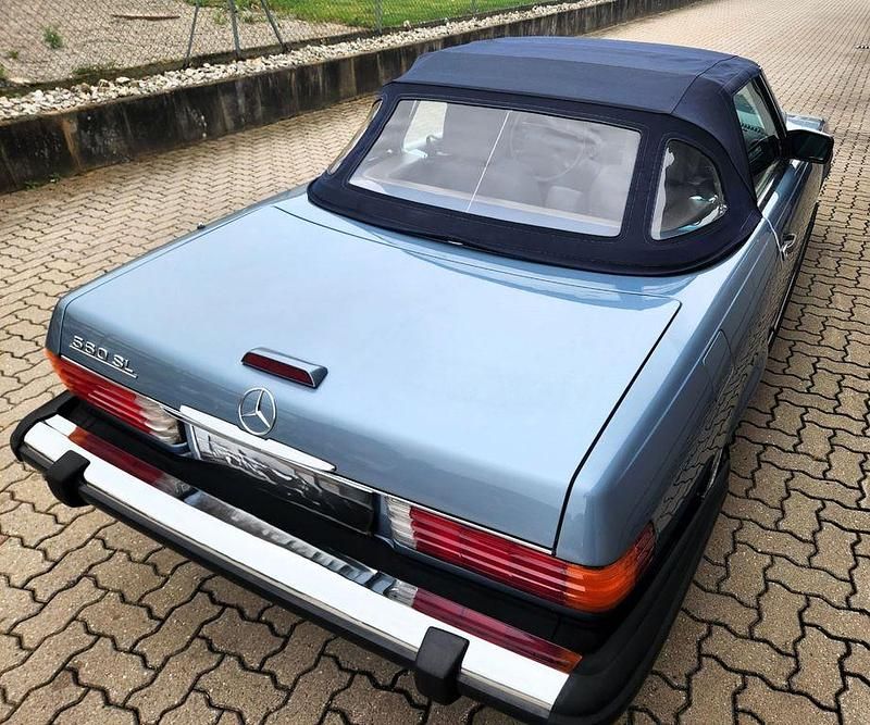 Gebraucht Mercedes 560 231 PS (169 kW) 1988 Blau Cabrio