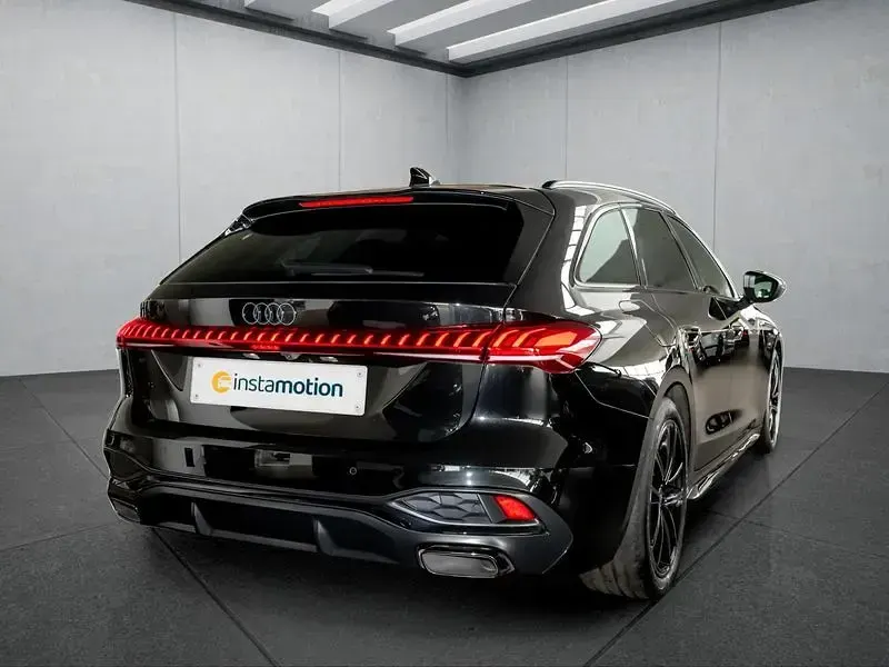 Gebraucht Audi A5 150 PS (110 kW) 2025 Schwarz Kombi