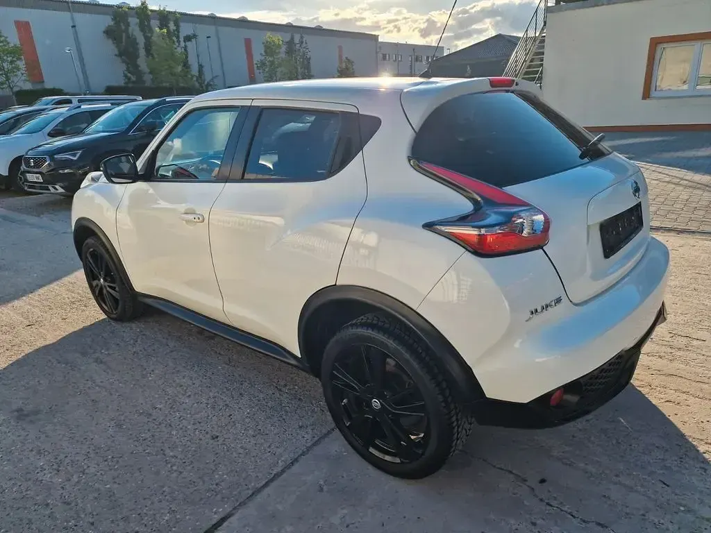 Gebraucht Nissan Juke N-Connecta 116 PS (85 kW) 2016 Weiß SUV