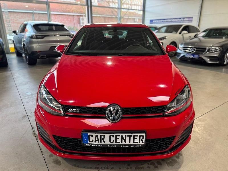 Gebraucht VW Golf VII GTI 220 PS (161 kW) 2015 Rot Limousine