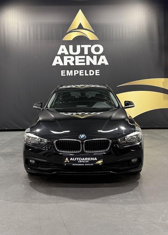 Second-hand BMW 320 Efficient Dynamics 163 CP (119 kW) 2017 Negru Break