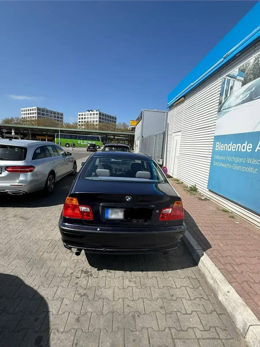 Gebraucht BMW 318 2000 Blau Limousine