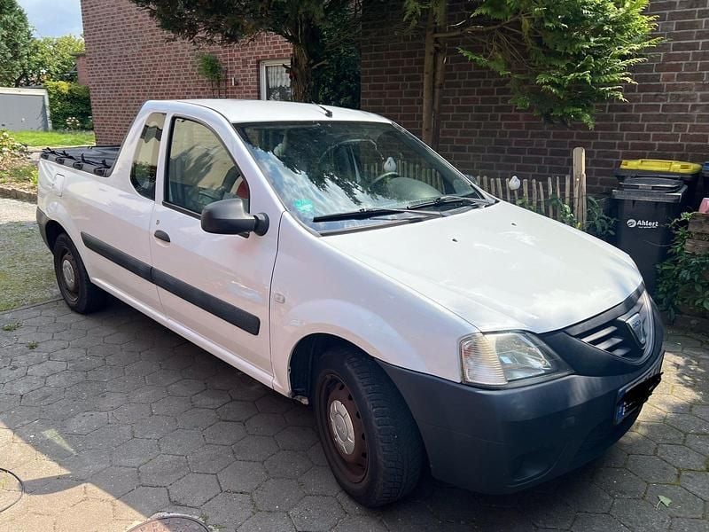 Weiß Gebraucht 2010 Dacia Logan Pick-Up Abholung | 4.250 € - Bild 1/4