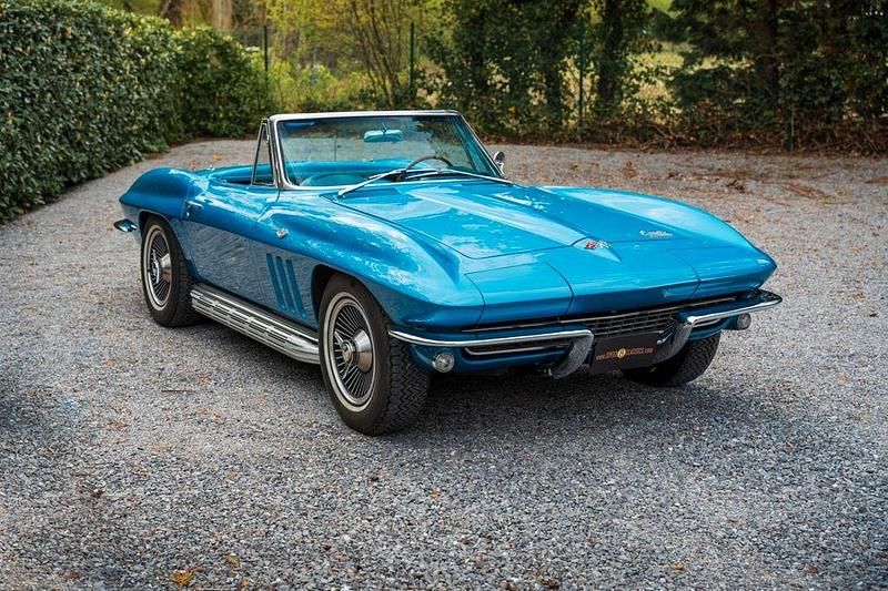 Blau Gebraucht 1966 Corvette C2 Cabrio | 89.000 € - Bild 1/4