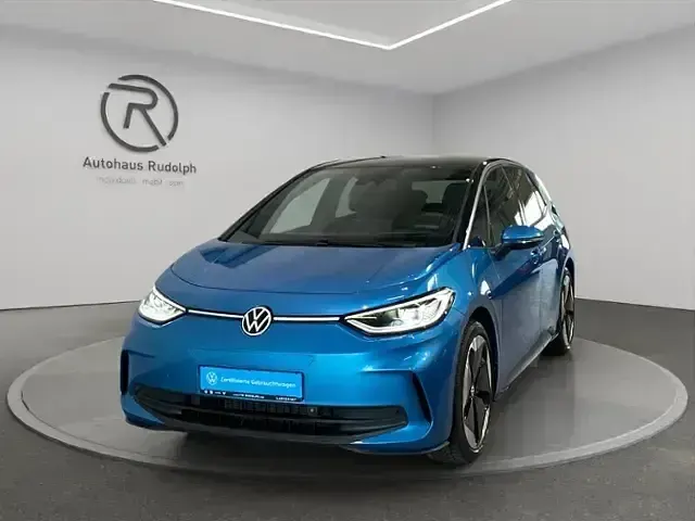 Gebraucht VW ID.3 Pro 169 kW (231 PS) 2025 Costa azul metallic (metallic) Kleinwagen