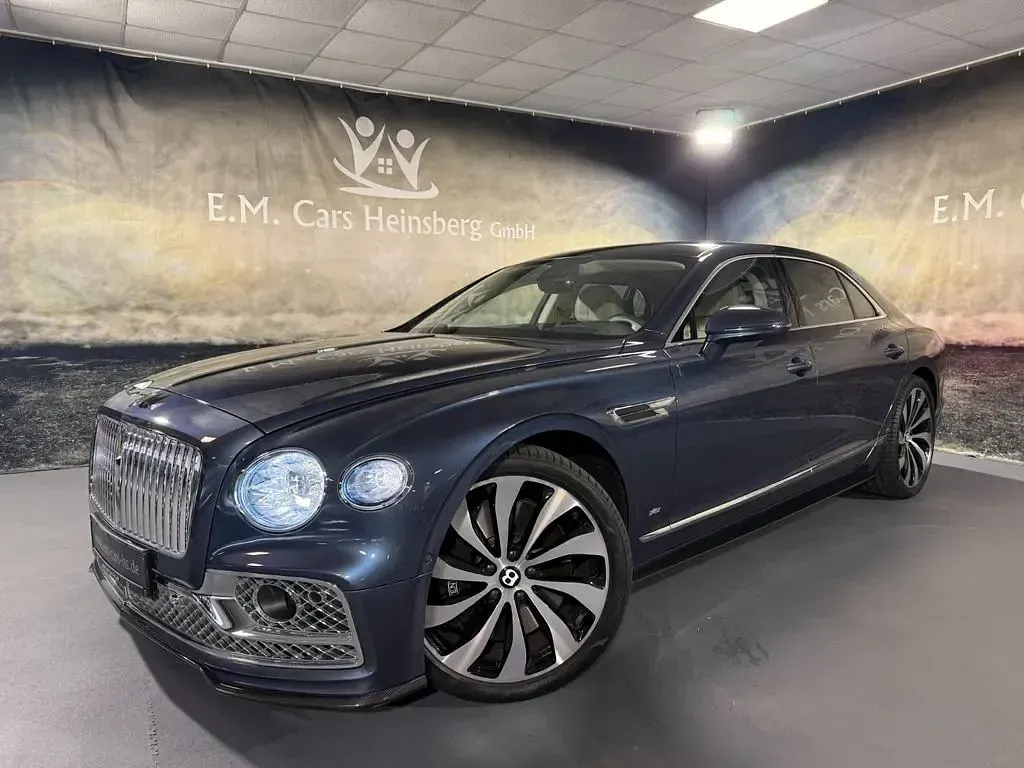 Gebraucht Bentley Flying Spur 551 PS (405 kW) 2022 Meteor Limousine