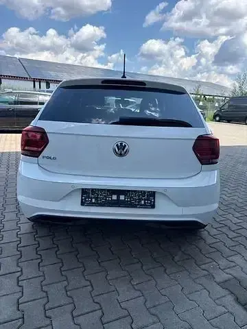 Gebraucht VW Polo Trendline 75 PS (55 kW) 2014 Schwarz Kleinwagen