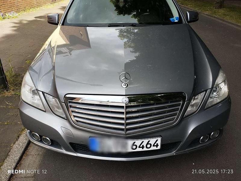 Gebraucht 2012 Mercedes E220 Limousine | 9.000 € (Guter Preis) - Bild 1/4