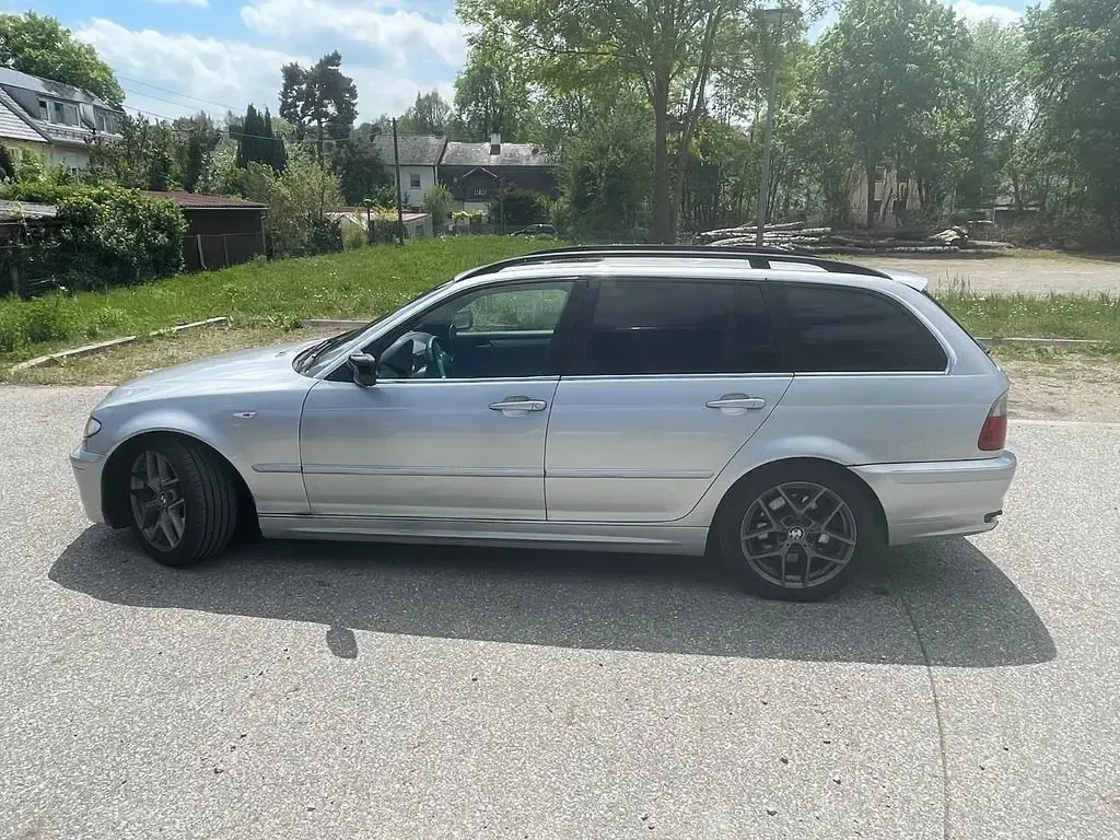 Gebraucht BMW 330 Performance 231 PS (169 kW) 2003 Silber Kombi
