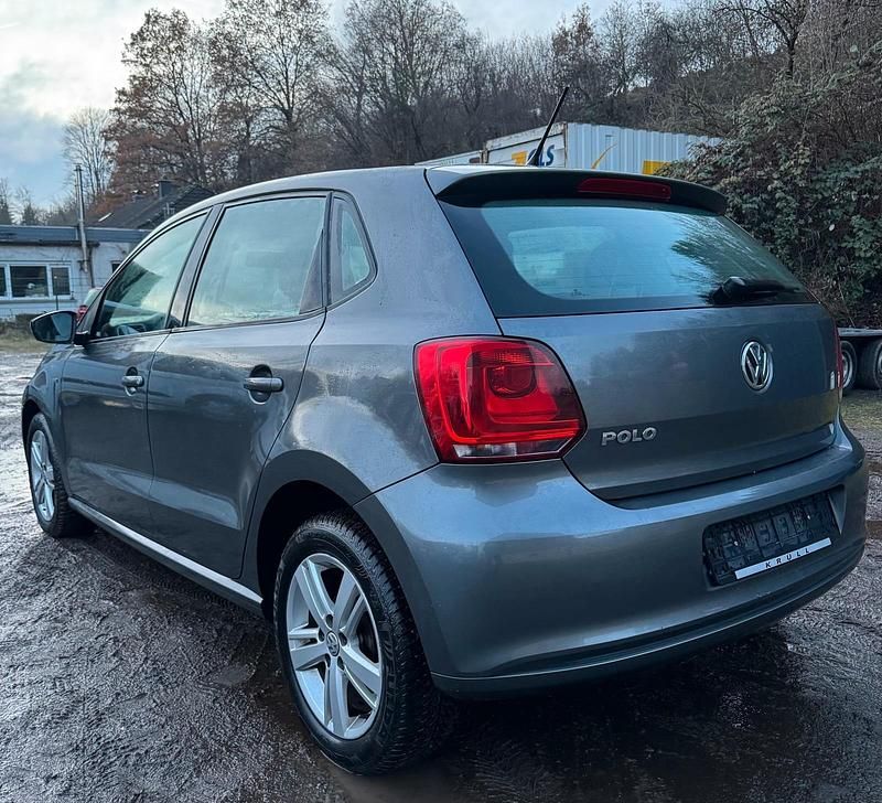 Gebraucht VW Polo Match 69 PS (50 kW) 2012 Grau Kleinwagen