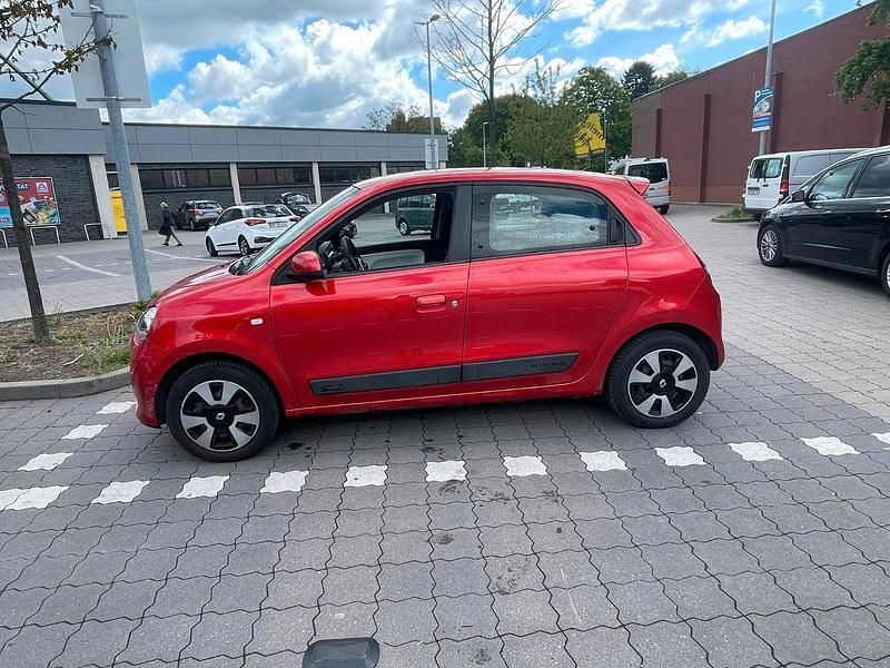 Rot Gebraucht 2015 Renault Twingo Kleinwagen | 3.500 € (Superpreis) - Bild 1/4
