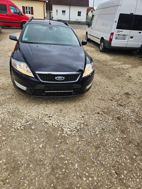 Gebraucht Ford Mondeo 140 PS (102 kW) 2008 Kombi