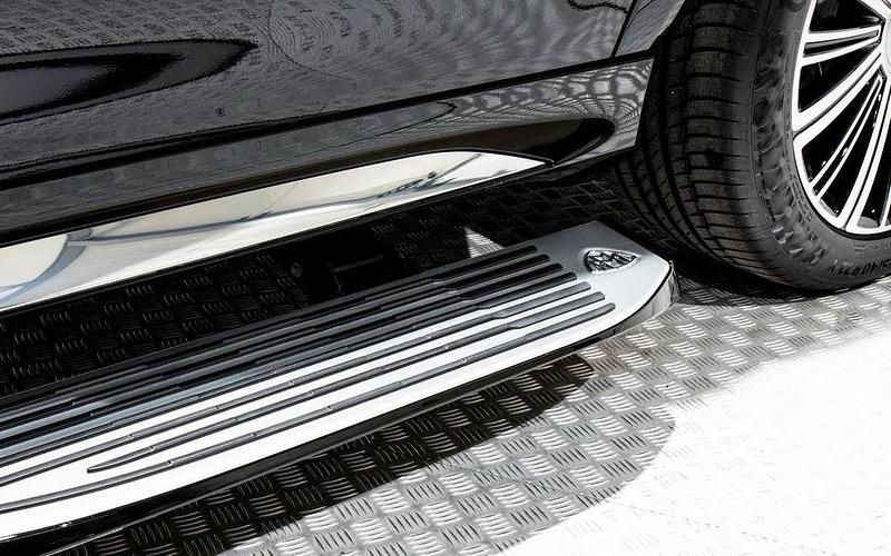 Gebraucht Mercedes GLS600 Maybach 557 PS (409 kW) 2022 Schwarz SUV