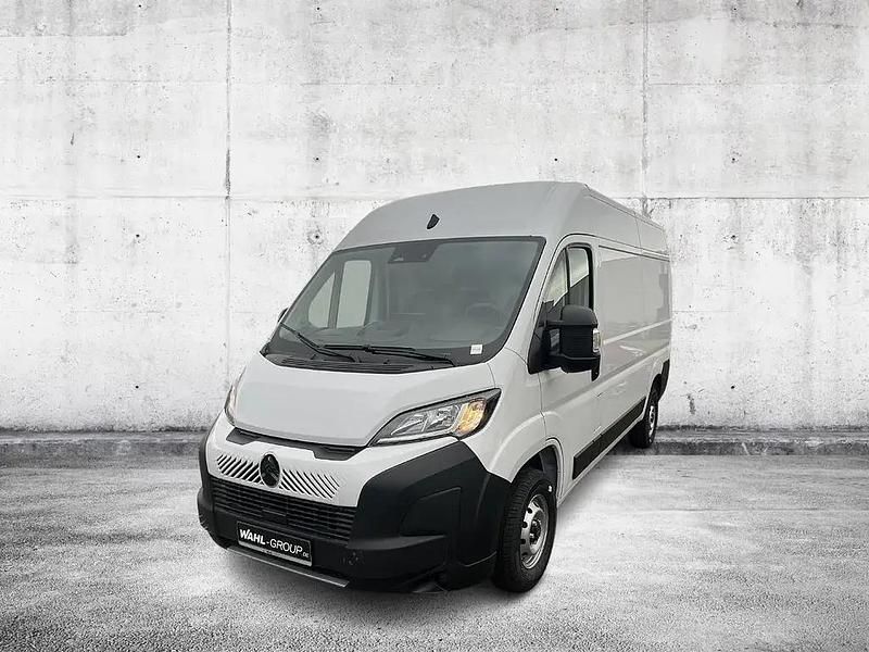 Weiß Gebraucht 2024 Citroën Jumper Van / Kleinbus | 34.990 € (Teuer) - Bild 1/4