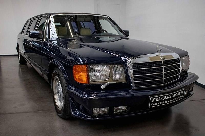 Gebraucht Mercedes 560 299 PS (219 kW) 1987 Blau Limousine