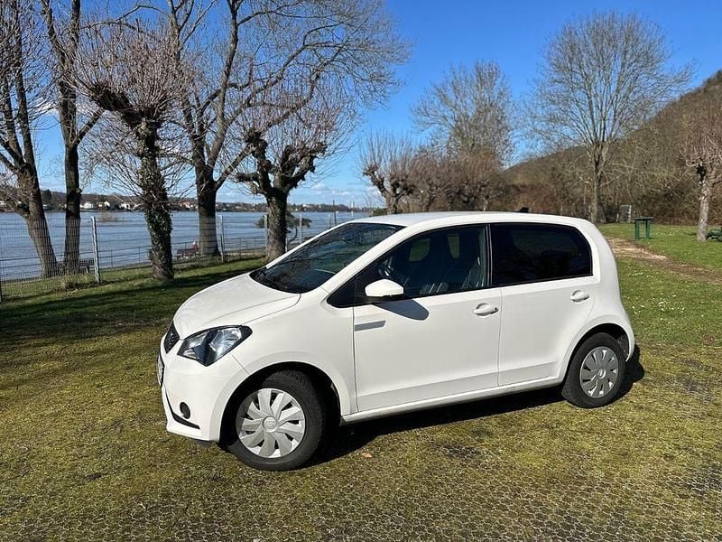 Gebraucht Seat Mii Electric 61 kW (83 PS) 2021 Weiß Kleinwagen