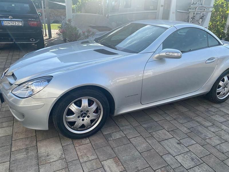 Gebraucht Mercedes 200 163 PS (119 kW) 2004 Silber Cabrio