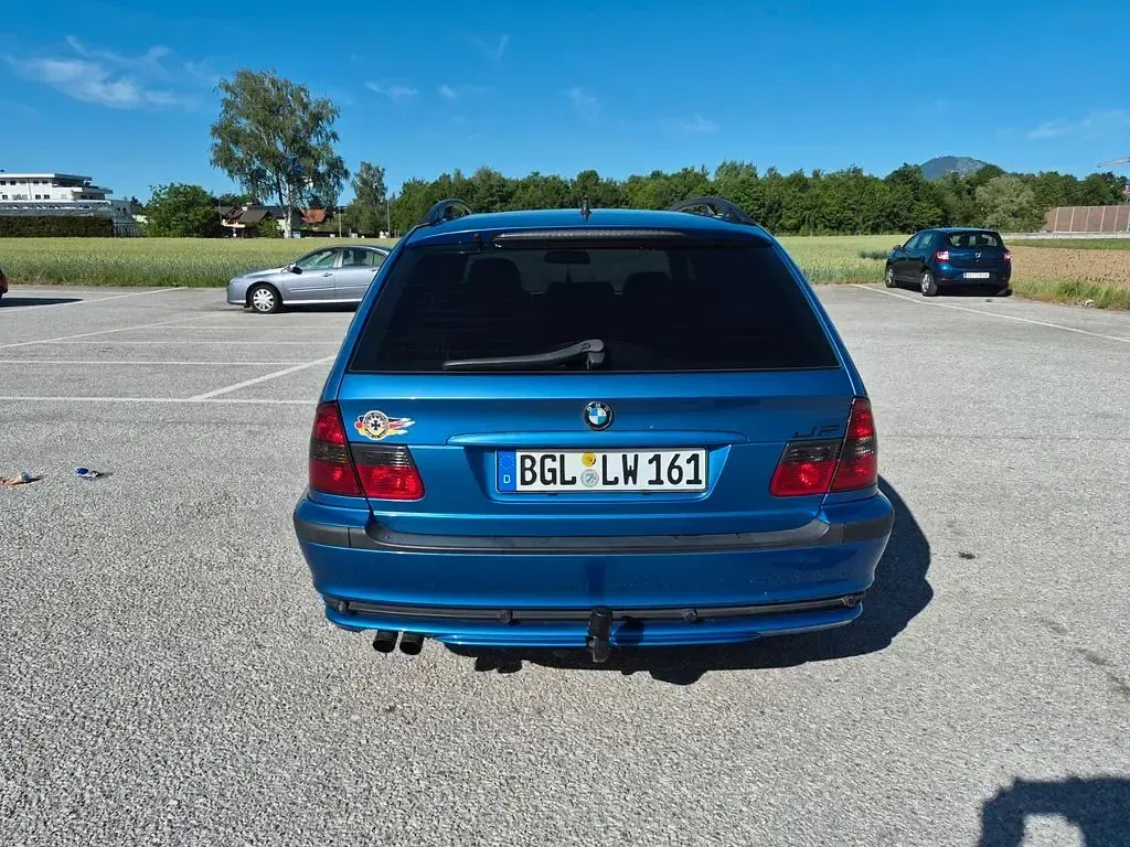 Gebraucht BMW 320 170 PS (125 kW) 2003 Blau Kombi