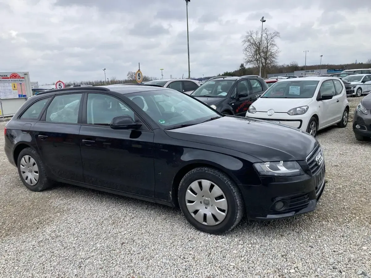 Używany Audi A4 Attraction 120 KM (88 kW) 2009 Czarny Kombi