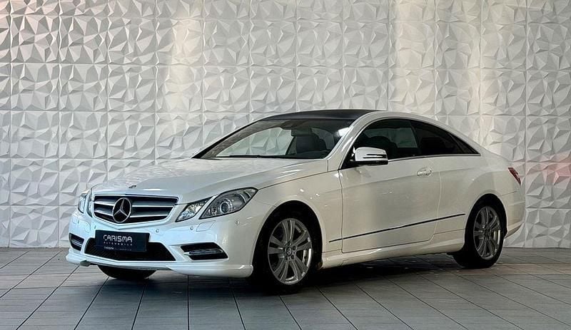 Weiß Gebraucht 2013 Mercedes E350 AMG line Coupé | 19.990 € (Fairer Preis) - Bild 1/4