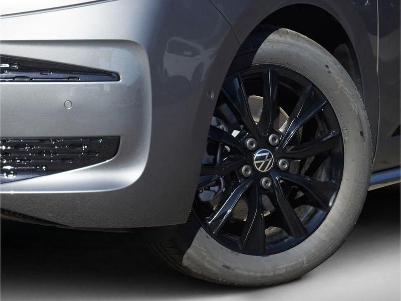 Neu VW Multivan Style 150 PS (110 kW) 2026 Grau Van