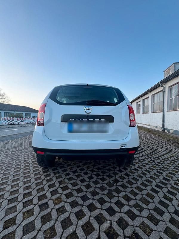 Gebraucht Dacia Duster 105 PS (77 kW) 2013 Weiß SUV